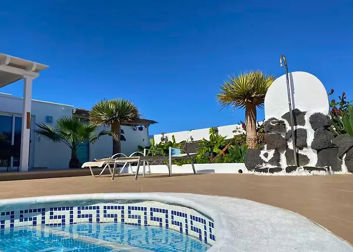 Queen Papagayo Vetusta * Playa Blanca (Lanzarote)