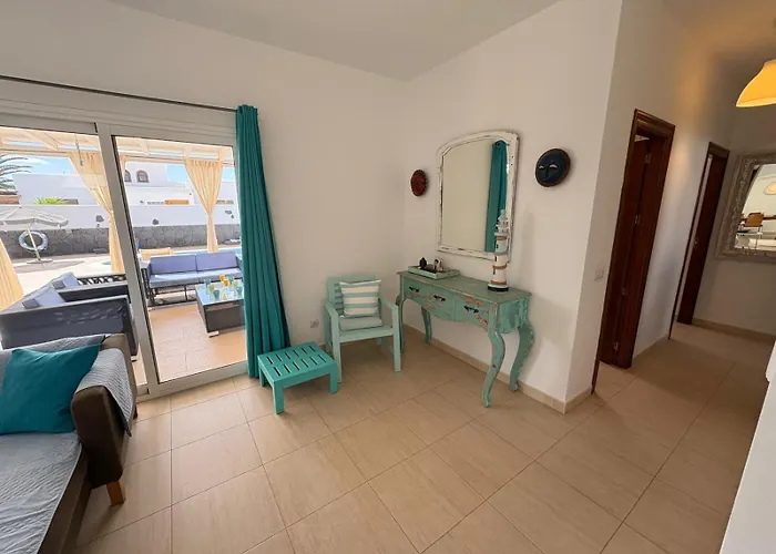 Queen Papagayo Vetusta Playa Blanca (Lanzarote)