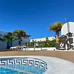 Queen Papagayo Vetusta * Playa Blanca (Lanzarote)