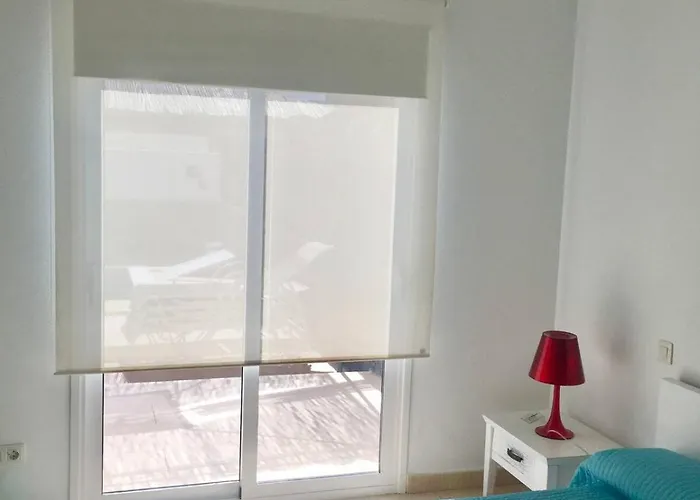 Queen Papagayo Vetusta