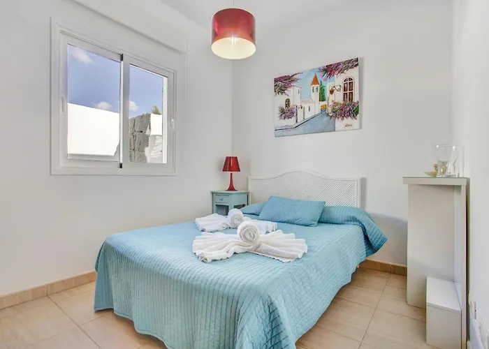 Queen Papagayo Vetusta * Playa Blanca