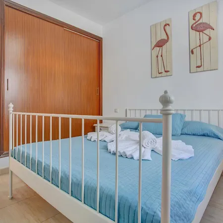 Queen Papagayo Vetusta Playa Blanca (Lanzarote)