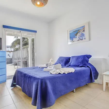 Queen Papagayo Vetusta * Playa Blanca (Lanzarote)